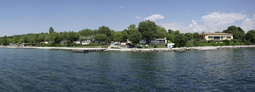 Campeggio Delle Rose Moniga del Garda Eksteriør bilde