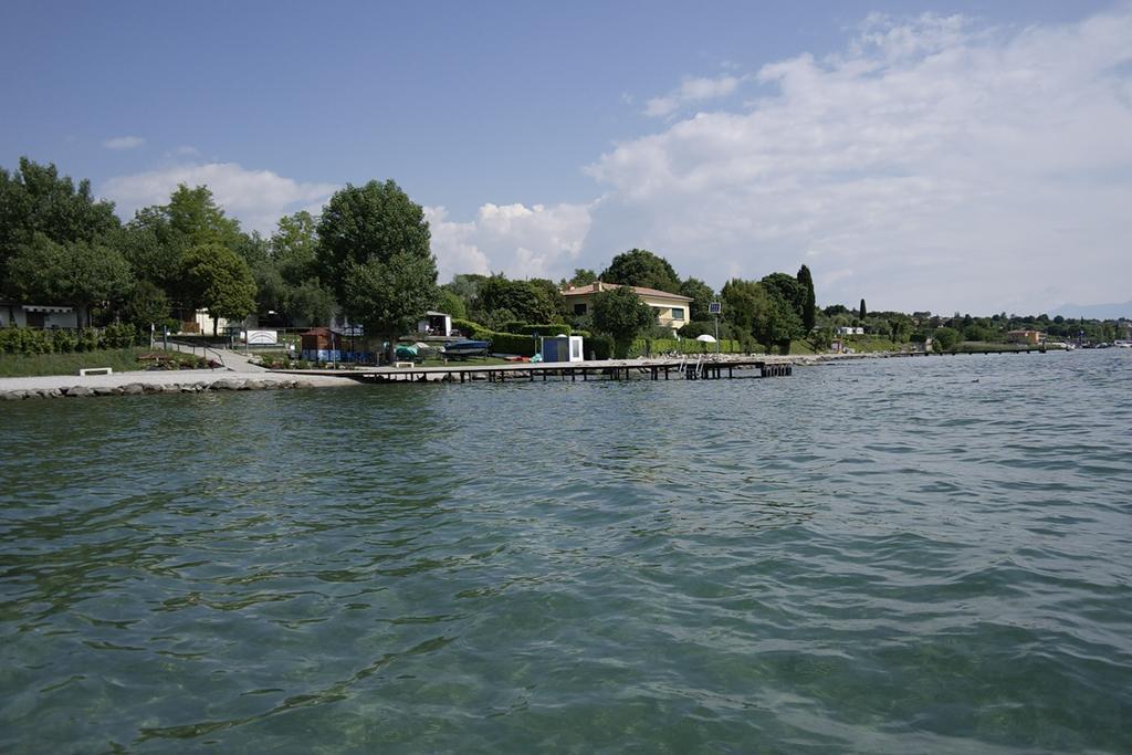 Campeggio Delle Rose Moniga del Garda Eksteriør bilde